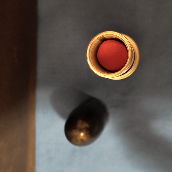 MAC Runway Hit Retro Matte AA6 - Best Seller - Picture 3 of 6